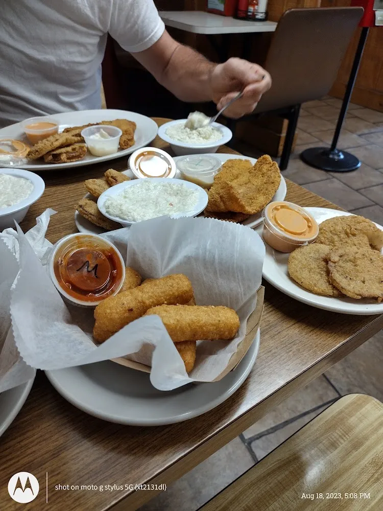 Mozzarella Sticks &Fried Green Tomatoes